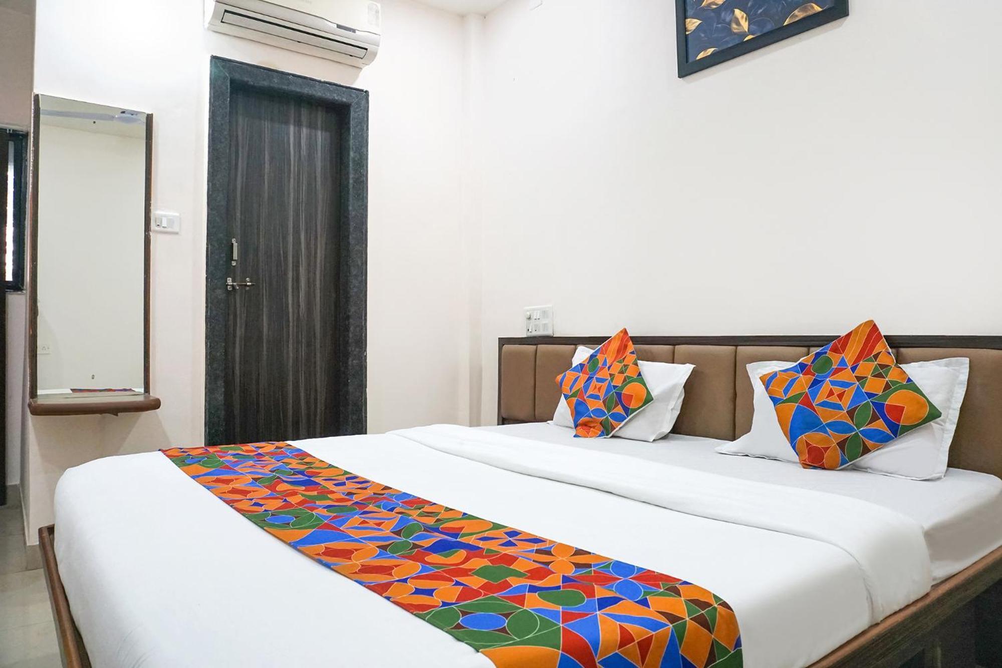 Fabhotel Rachana Residency - Nr Shivaji Nagar Metro Station Pune Exterior foto