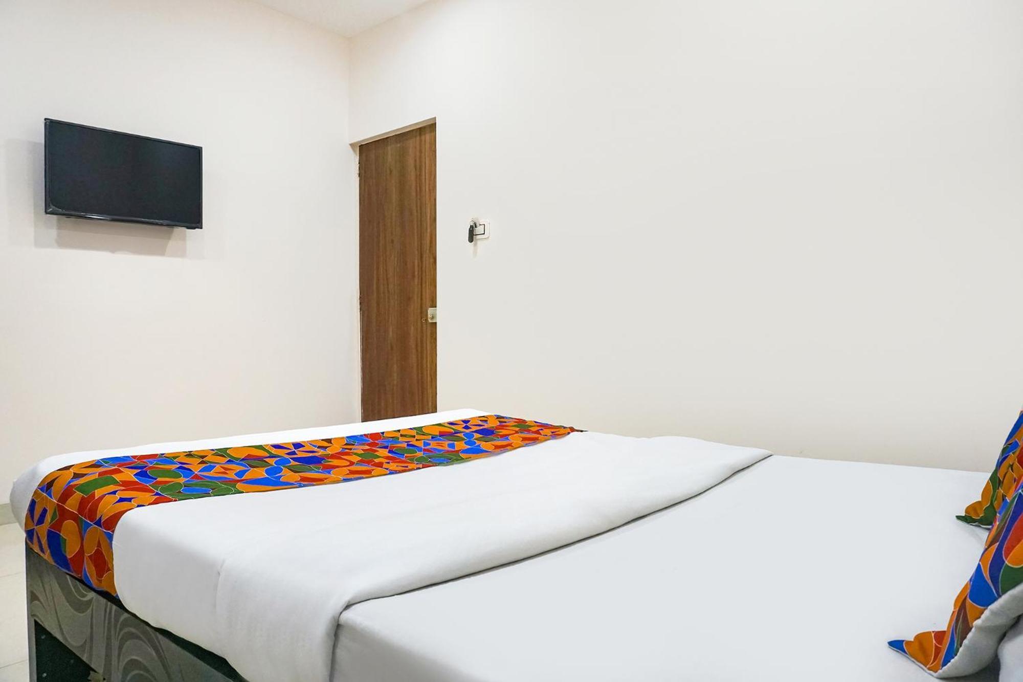 Fabhotel Rachana Residency - Nr Shivaji Nagar Metro Station Pune Exterior foto