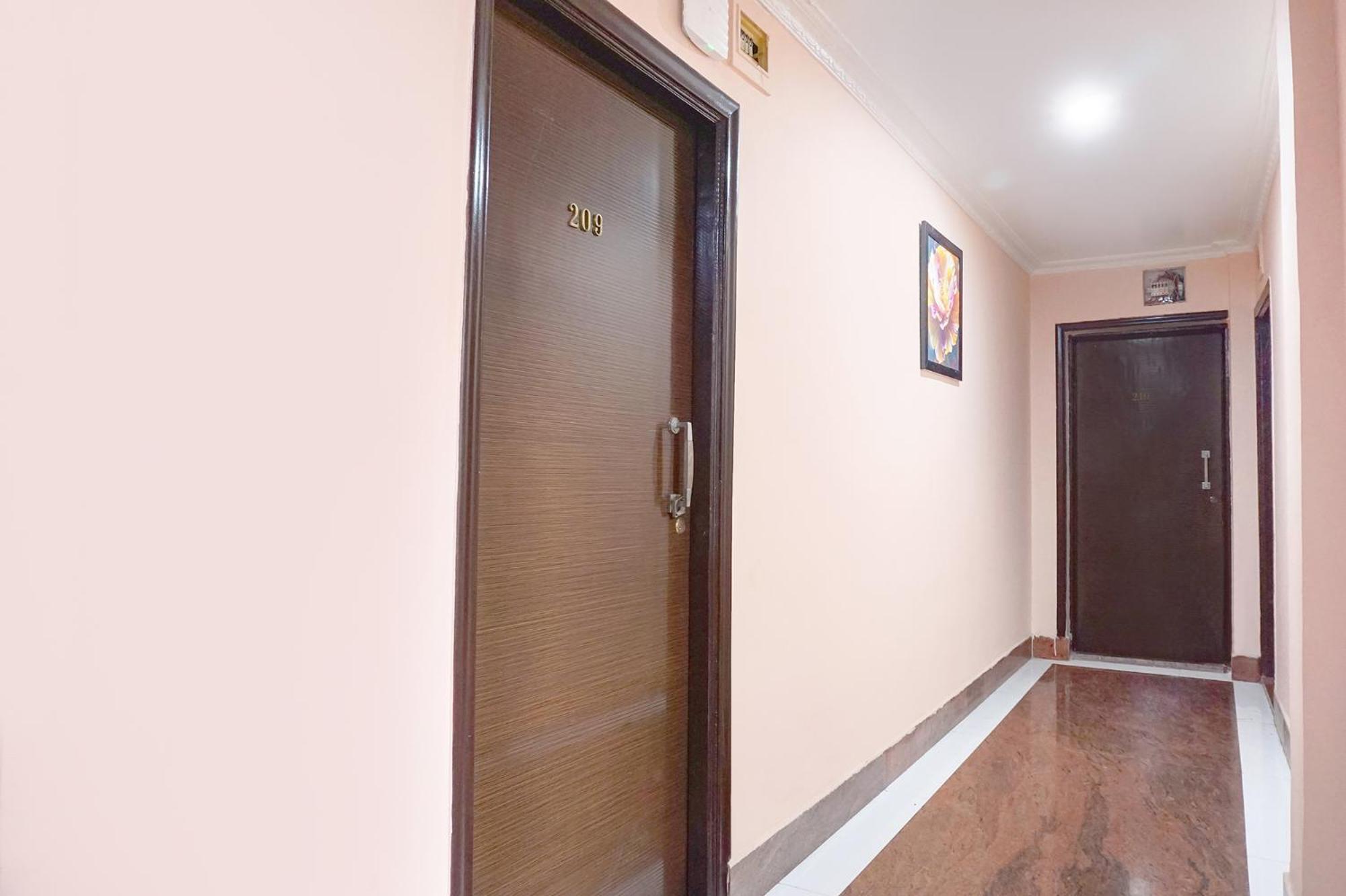 Fabhotel Rachana Residency - Nr Shivaji Nagar Metro Station Pune Exterior foto